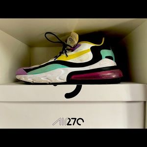 Nike Air Max reacts 270